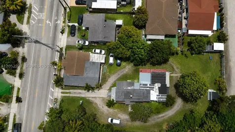 765 W 23rd Street Hialeah FL 33010