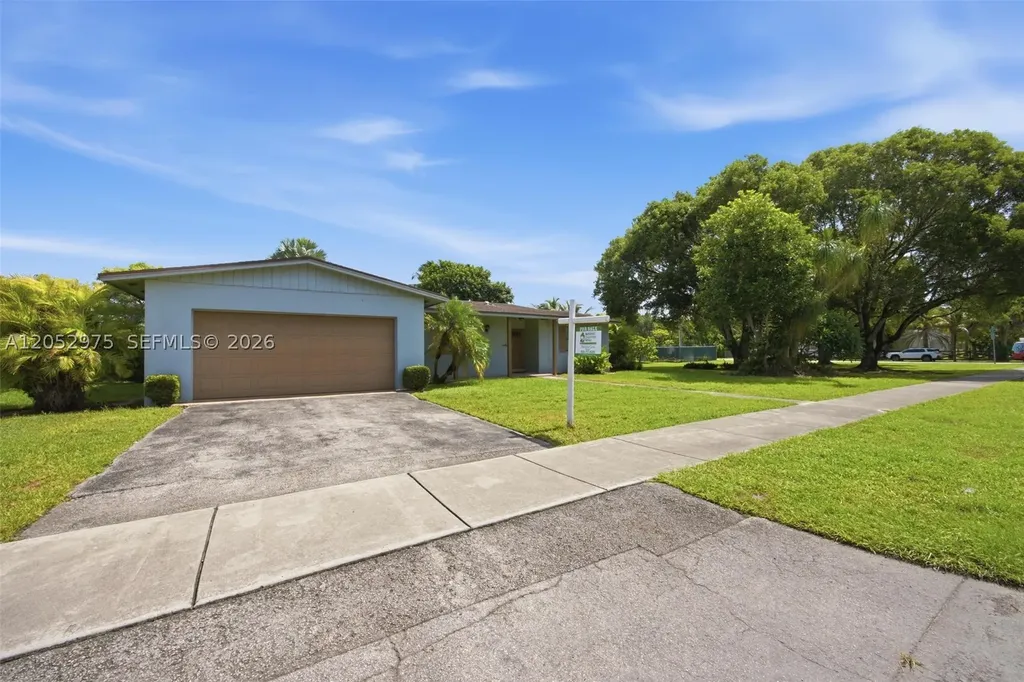 225 NW 15th Street Homestead FL 33030