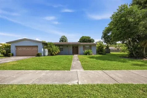 225 NW 15th Street Homestead FL 33030