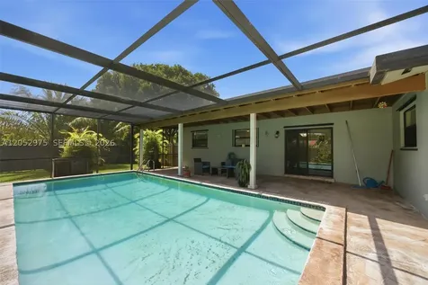 225 NW 15th Street Homestead FL 33030