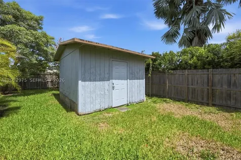 225 NW 15th Street Homestead FL 33030