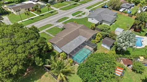225 NW 15th Street Homestead FL 33030