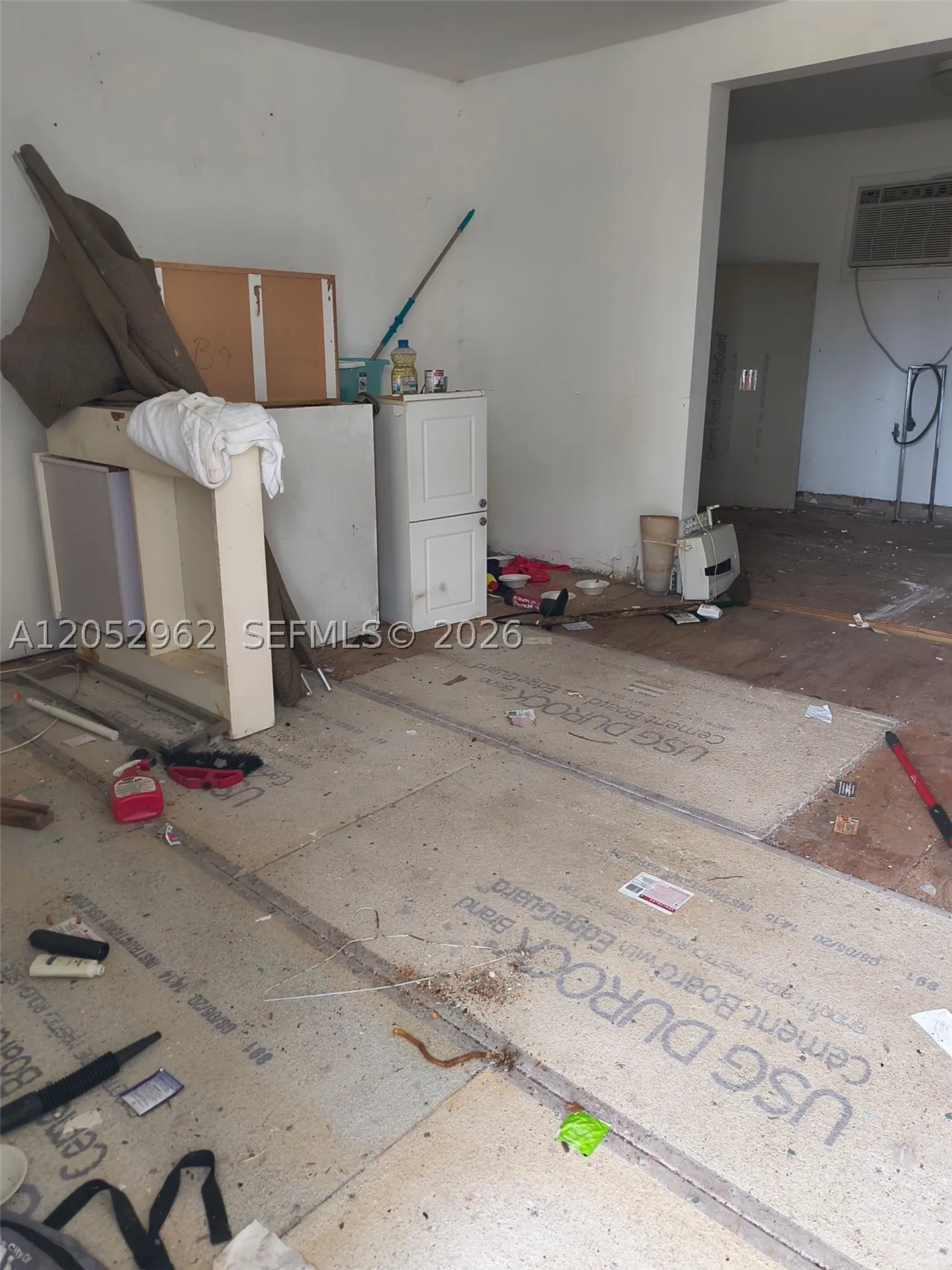214 N 61st Terrace Hollywood FL 33024