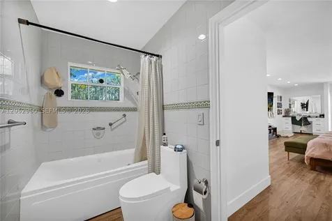 7550 SW 74th Street Miami FL 33143