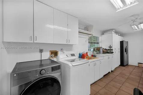 7550 SW 74th Street Miami FL 33143