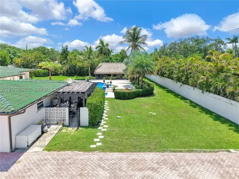 7550 SW 74th Street Miami FL 33143