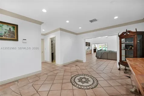 7550 SW 74th Street Miami FL 33143