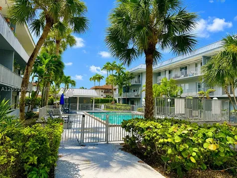 7401 SW 82nd Street Miami FL 33143