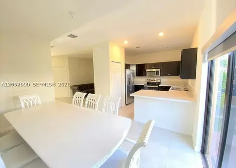 97 SE 34th Terrace Homestead FL 33033