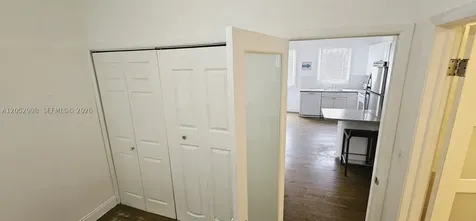 842 Meridian Avenue Miami Beach FL 33139