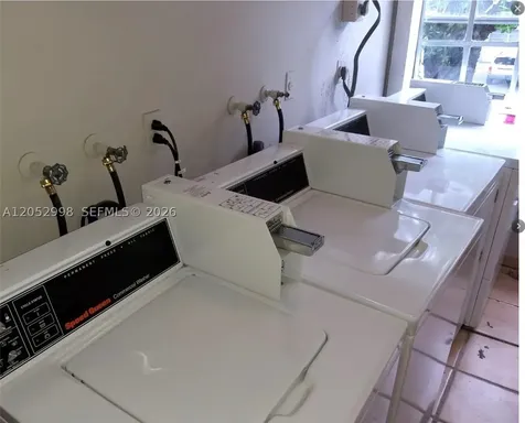 842 Meridian Avenue Miami Beach FL 33139