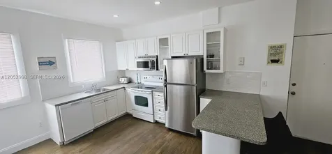 842 Meridian Avenue Miami Beach FL 33139