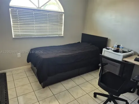 7818 W 34th Lane Hialeah FL 33018