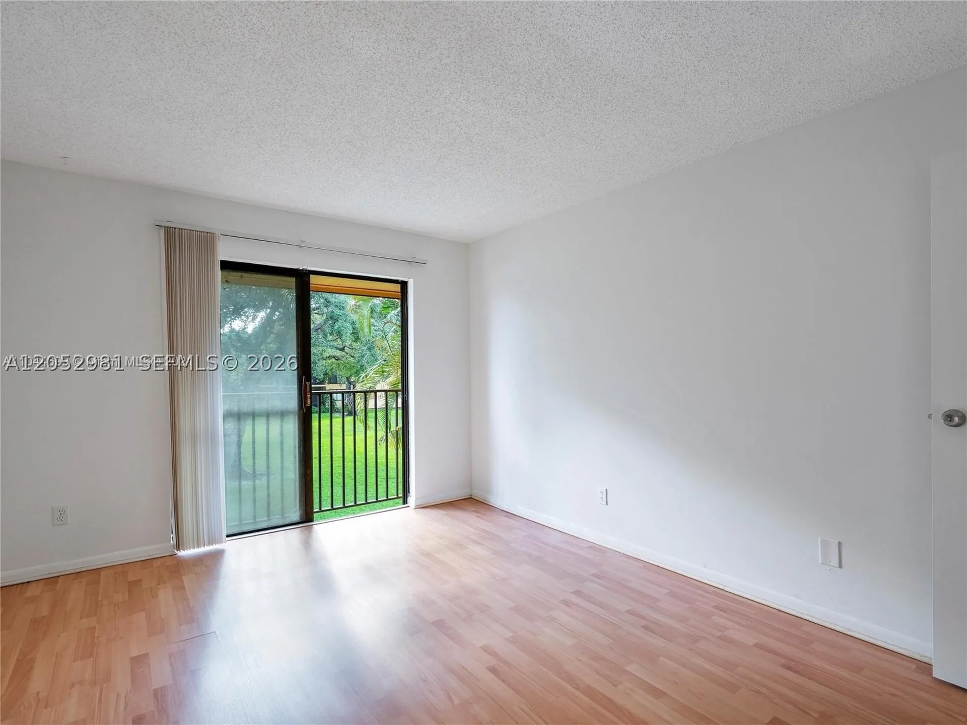 5801 Washington Street Hollywood FL 33023
