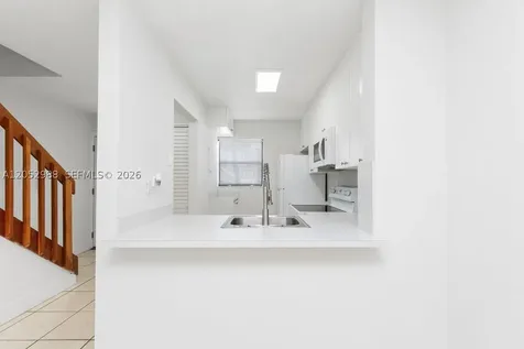 6854 NW 173rd Drive Hialeah FL 33015