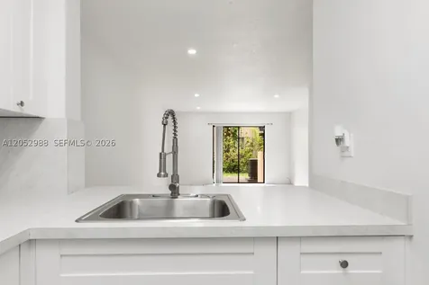 6854 NW 173rd Drive Hialeah FL 33015