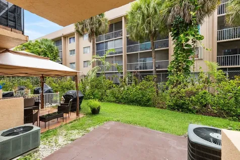 6854 NW 173rd Drive Hialeah FL 33015