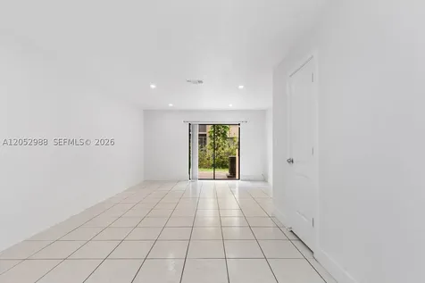 6854 NW 173rd Drive Hialeah FL 33015
