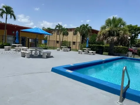 13721 SW 84th Street Miami FL 33183