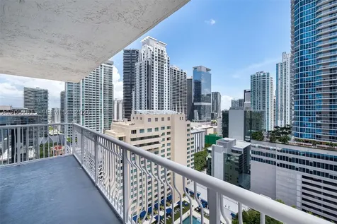 1200 Brickell Bay Drive Miami FL 33131