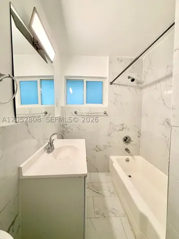 929 SW 12th Avenue Miami FL 33130
