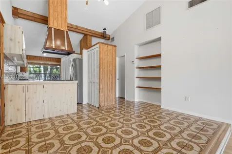 10680 Cherry Avenue Pembroke Pines FL 33026