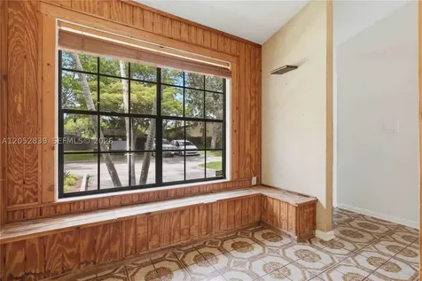 10680 Cherry Avenue Pembroke Pines FL 33026
