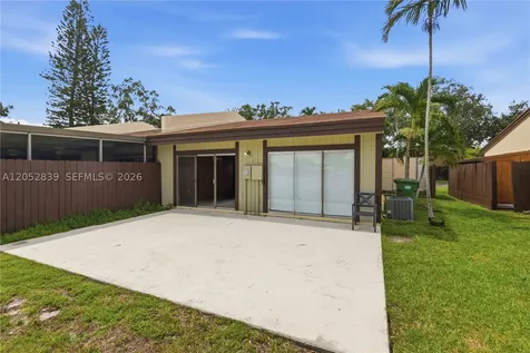 10680 Cherry Avenue Pembroke Pines FL 33026