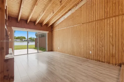10680 Cherry Avenue Pembroke Pines FL 33026