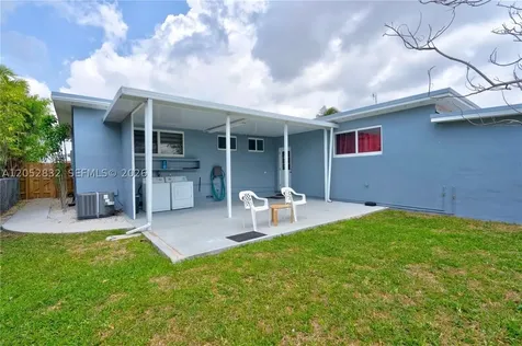 3635 SW 88th Court Miami FL 33165