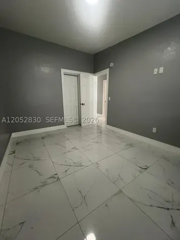 2080 NW 31st Street Miami FL 33142