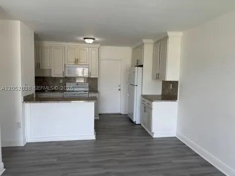 1870 NW 167 Street Miami Gardens FL 33054