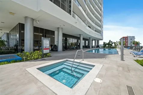 1600 NE 1st Avenue Miami FL 33132