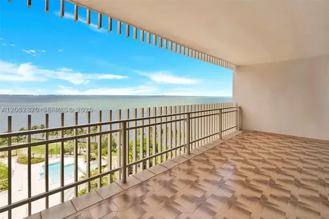 2 Grove Isle Drive Miami FL 33133