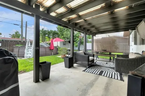 6145 W 6th Avenue Hialeah FL 33012