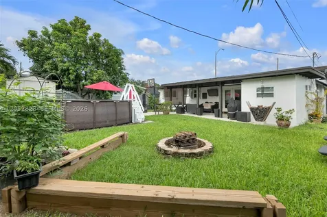 6145 W 6th Avenue Hialeah FL 33012