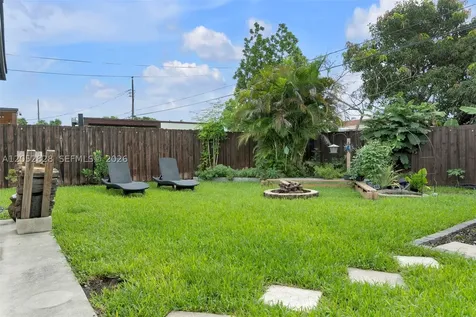 6145 W 6th Avenue Hialeah FL 33012