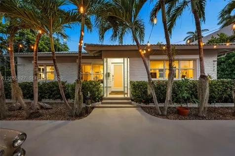 9172 Carlyle Avenue Surfside FL 33154