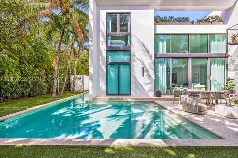 4515 N Michigan Avenue Miami Beach FL 33140