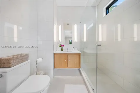 4515 N Michigan Avenue Miami Beach FL 33140