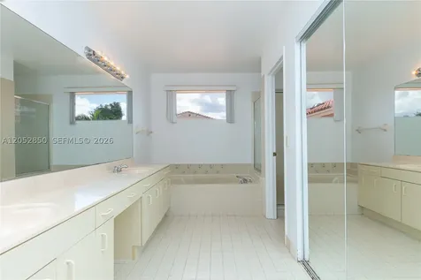 2592 W Saratoga Drive Cooper City FL 33026