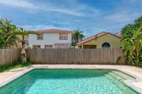 2592 W Saratoga Drive Cooper City FL 33026