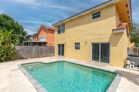2592 W Saratoga Drive Cooper City FL 33026