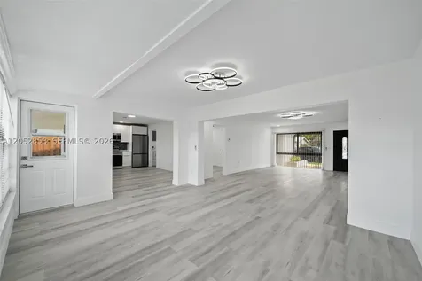 10171 NW 24th Street Sunrise FL 33322