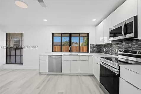 10171 NW 24th Street Sunrise FL 33322