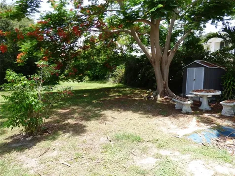2322 Johnson Street Hollywood FL 33020