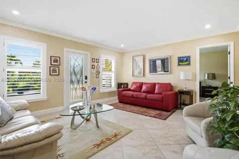 3650 NW 17th Terrace Oakland Park FL 33309