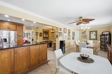 3650 NW 17th Terrace Oakland Park FL 33309