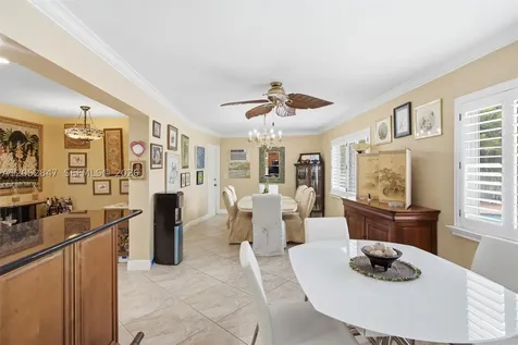 3650 NW 17th Terrace Oakland Park FL 33309