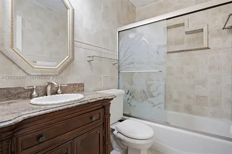 3650 NW 17th Terrace Oakland Park FL 33309